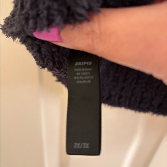 Skims Black Fuzzy tank Size 2X NWOT - Picture 3 of 3